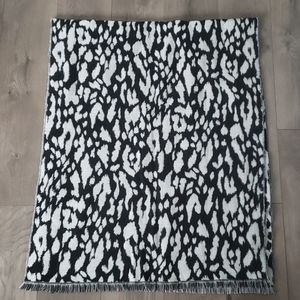 Banana Republic blanket scarf
